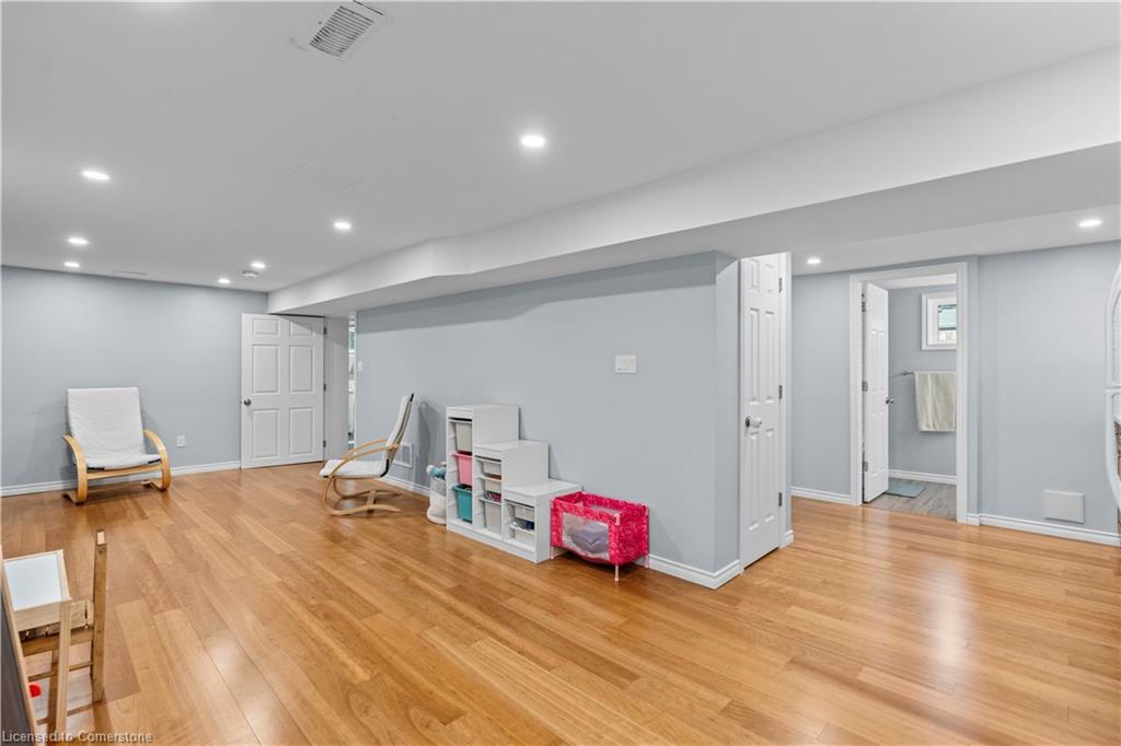 2 West 22nd Street Property Photo 29