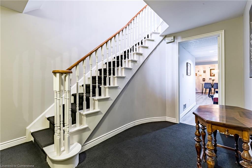 2010 Parklane Crescent Property Photo 24