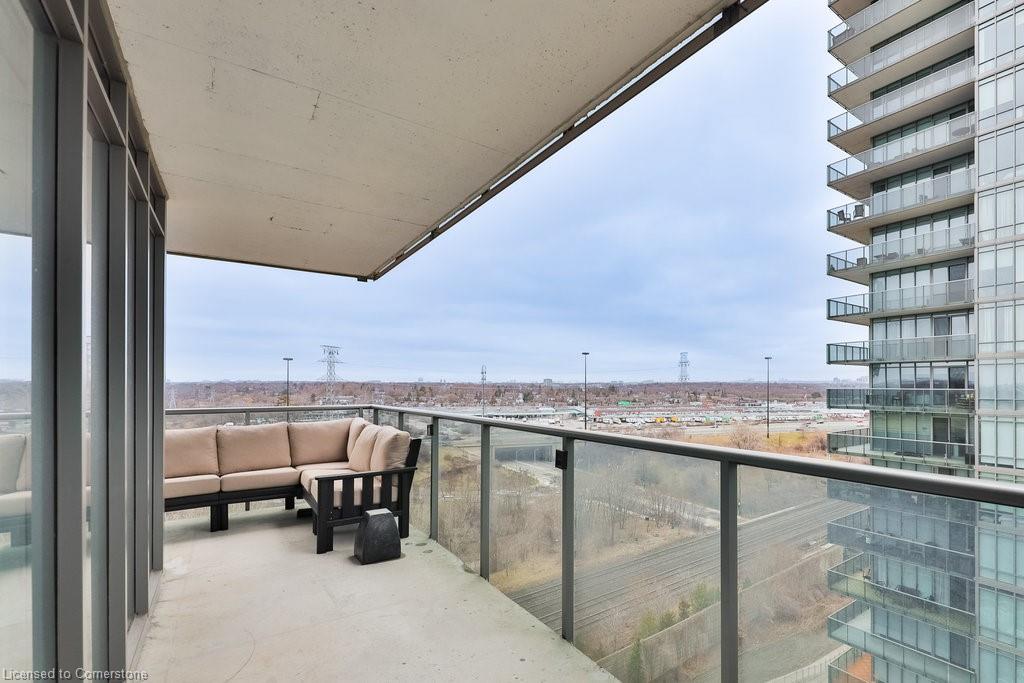1511-88 Park Lawn Road Property Photo 35