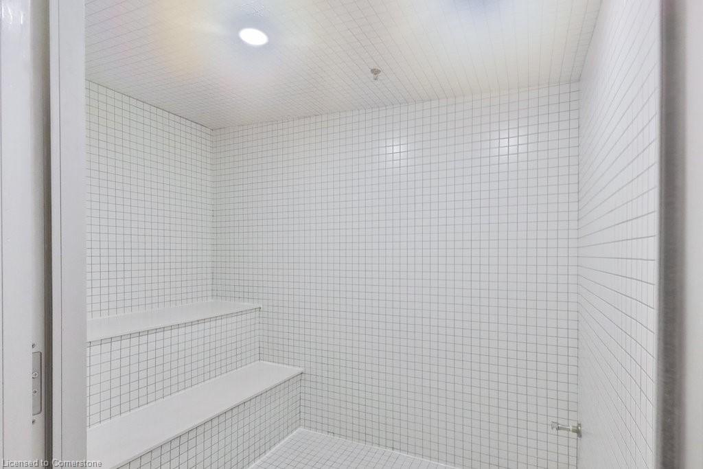 1511-88 Park Lawn Road Property Photo 43