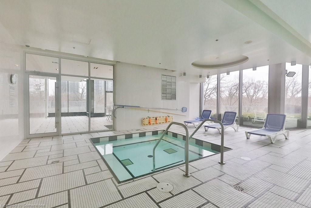 1511-88 Park Lawn Road Property Photo 47