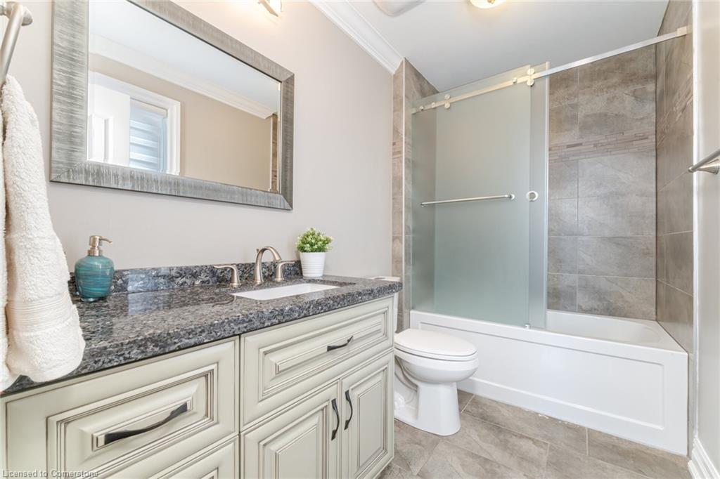 64 Seabreeze Crescent Property Photo 35