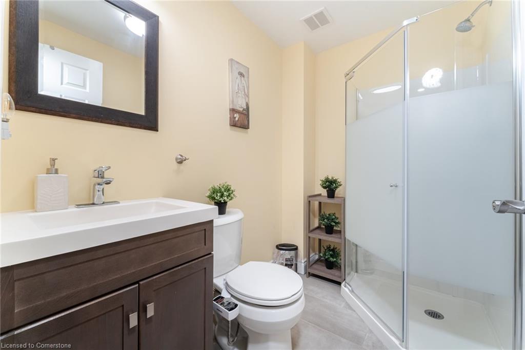 64 Seabreeze Crescent Property Photo 43