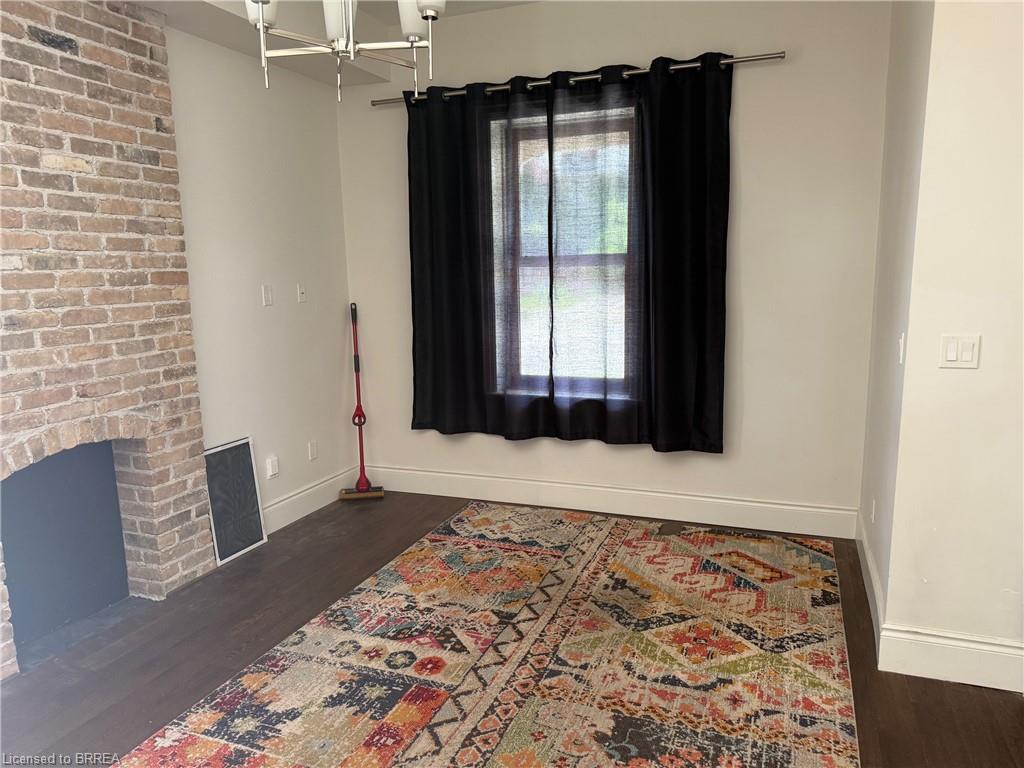 167 Brant Avenue Property Photo 3