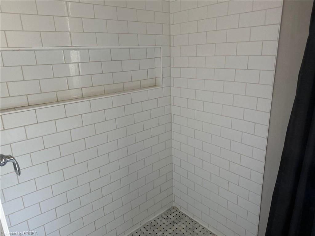 167 Brant Avenue Property Photo 9
