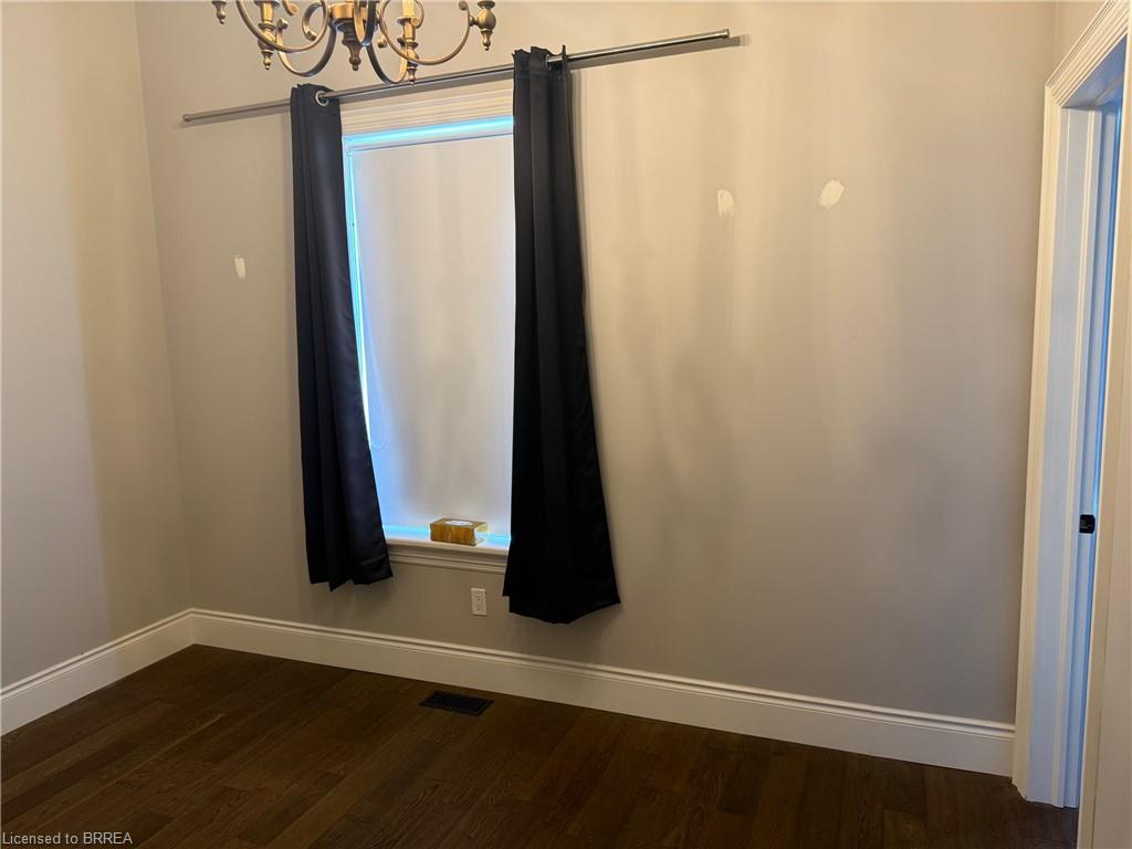 167 Brant Avenue Property Photo 11