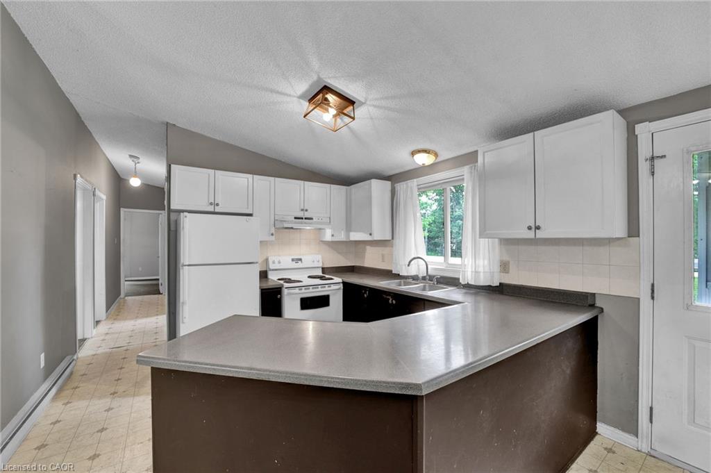 176 Raglan Street Property Photo 18