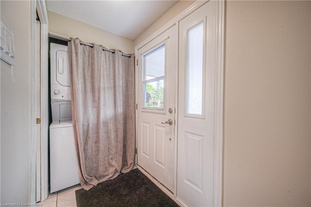 119 Kingswood Drive Property Photo 4
