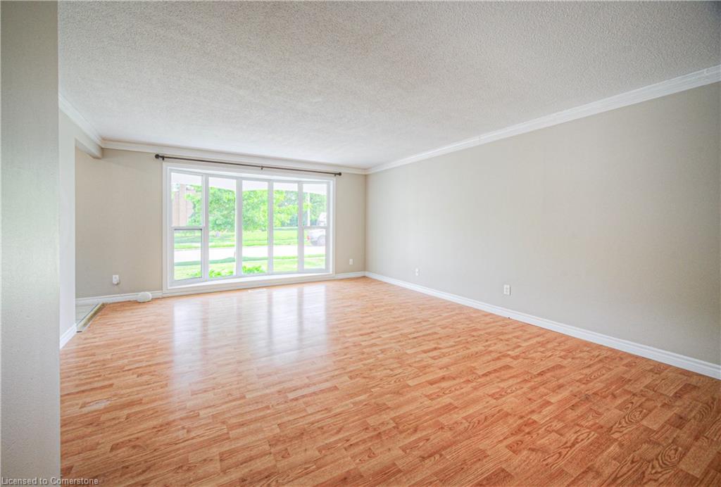 119 Kingswood Drive Property Photo 12