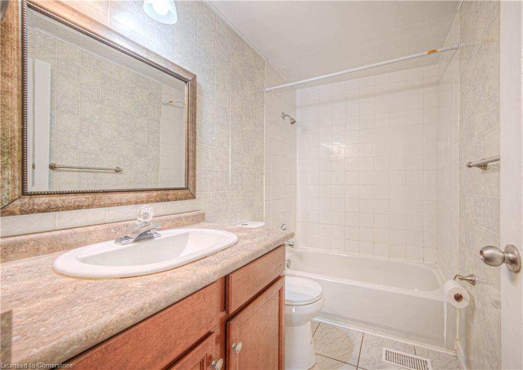 119 Kingswood Drive Property Photo 16