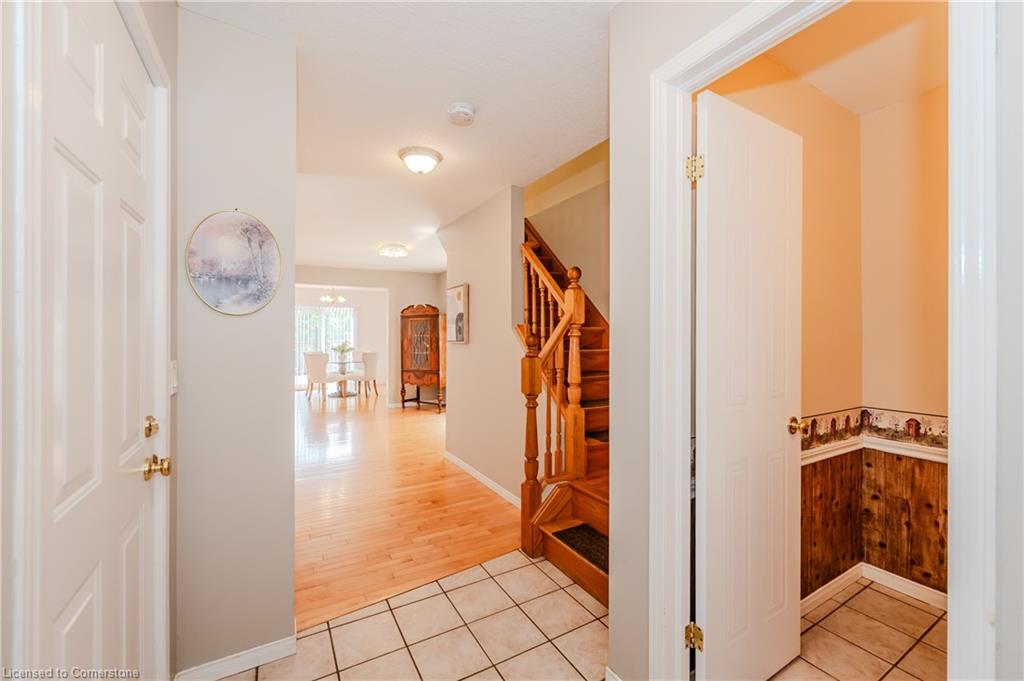 291 Pineland Place Property Photo 6