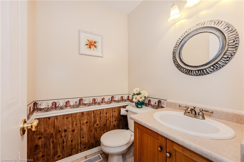291 Pineland Place Property Photo 7