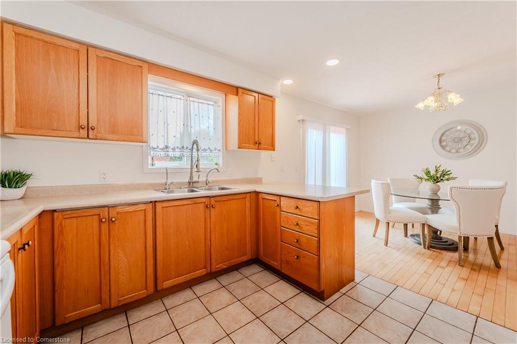 291 Pineland Place Property Photo 15