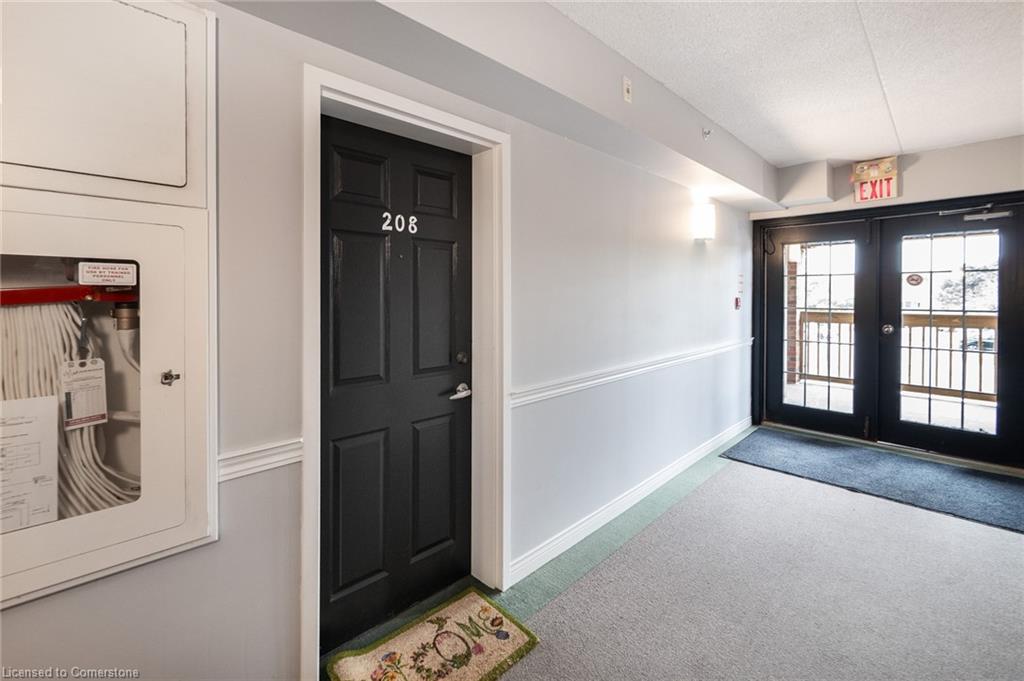 208-4005 Kilmer Drive Property Photo 3