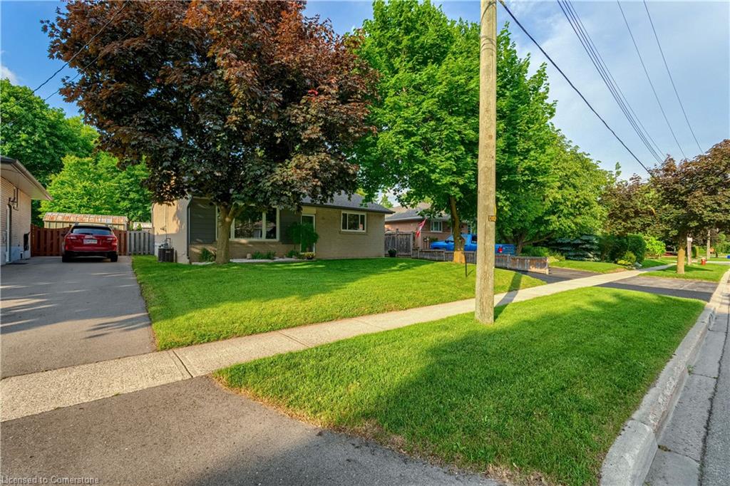 18 Weber Drive Property Photo 5