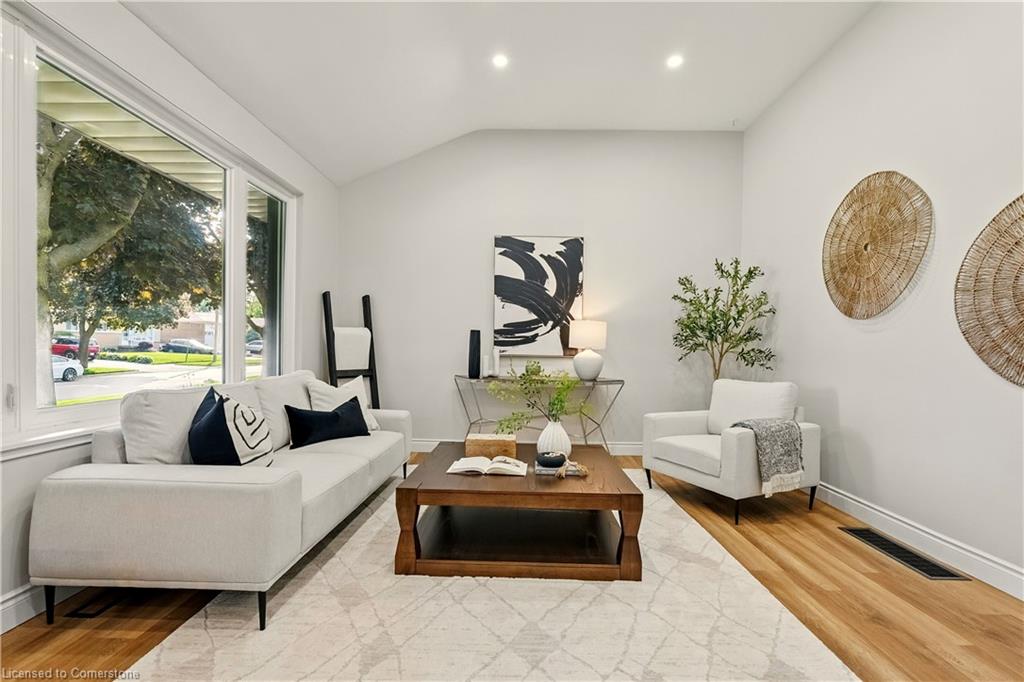 18 Weber Drive Property Photo 10