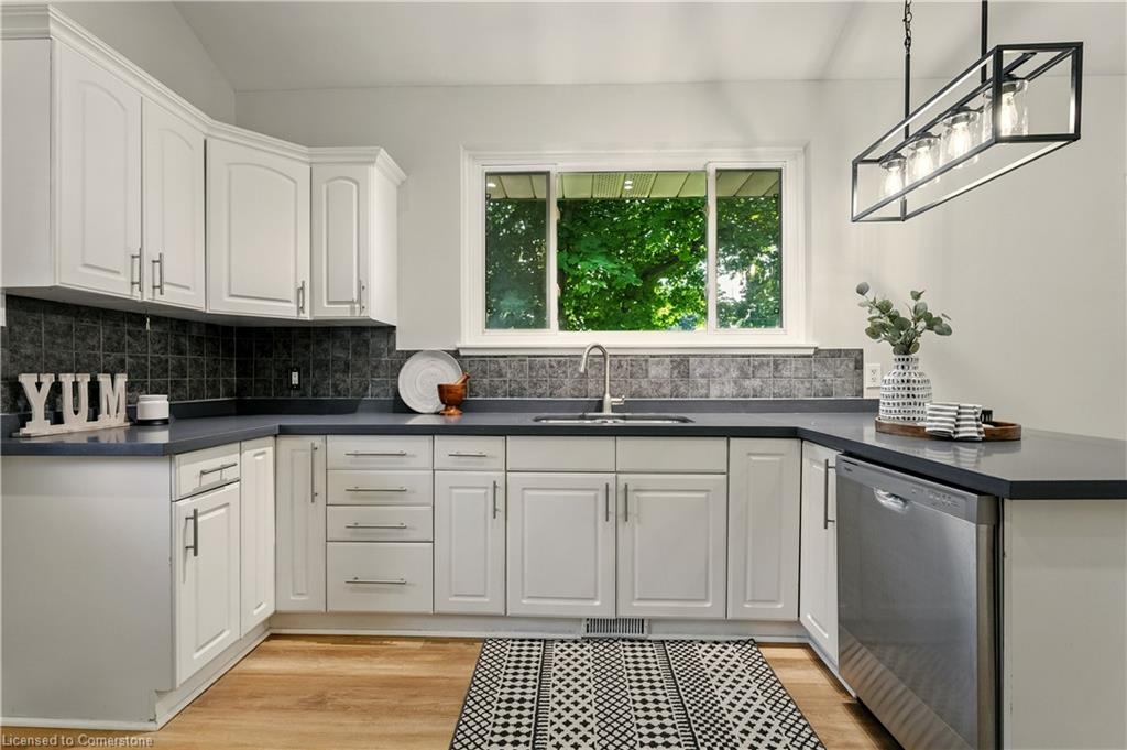 18 Weber Drive Property Photo 15
