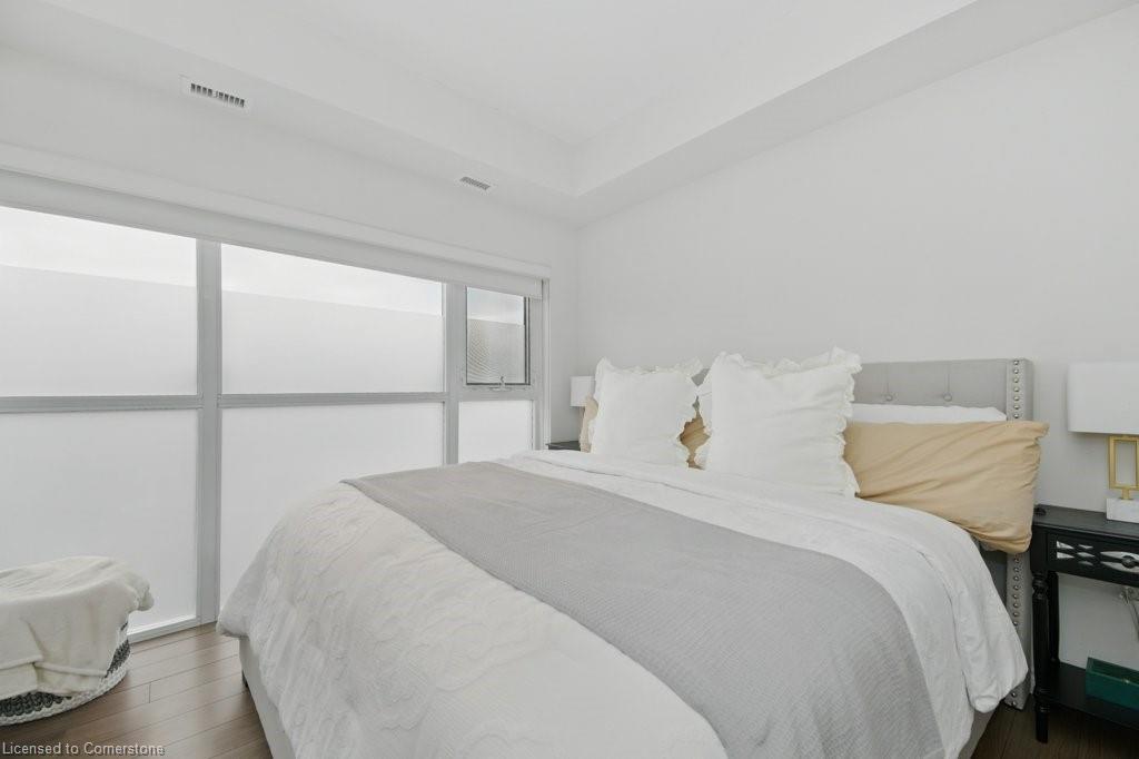 401-427 Aberdeen Avenue Property Photo 16