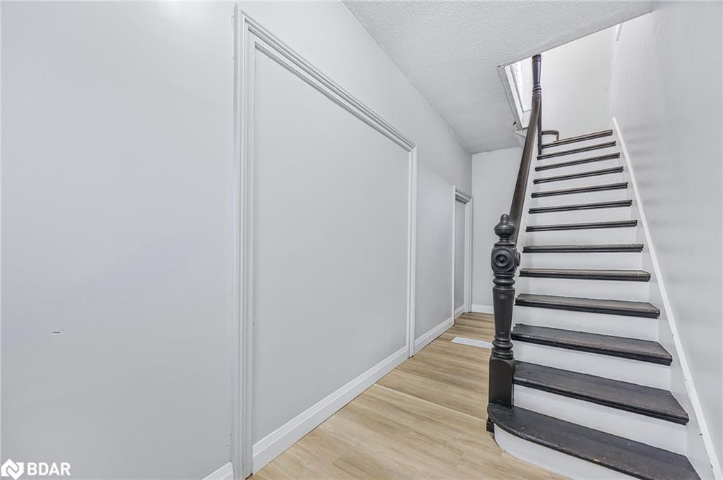 66 Matchedash Street S Property Photo 3