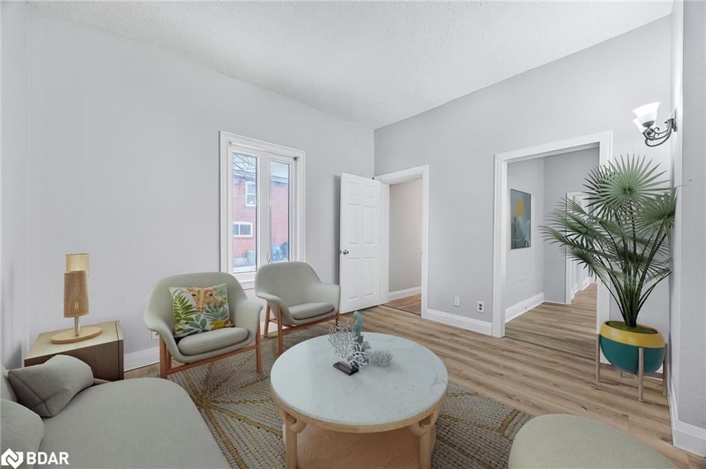 66 Matchedash Street S Property Photo 21