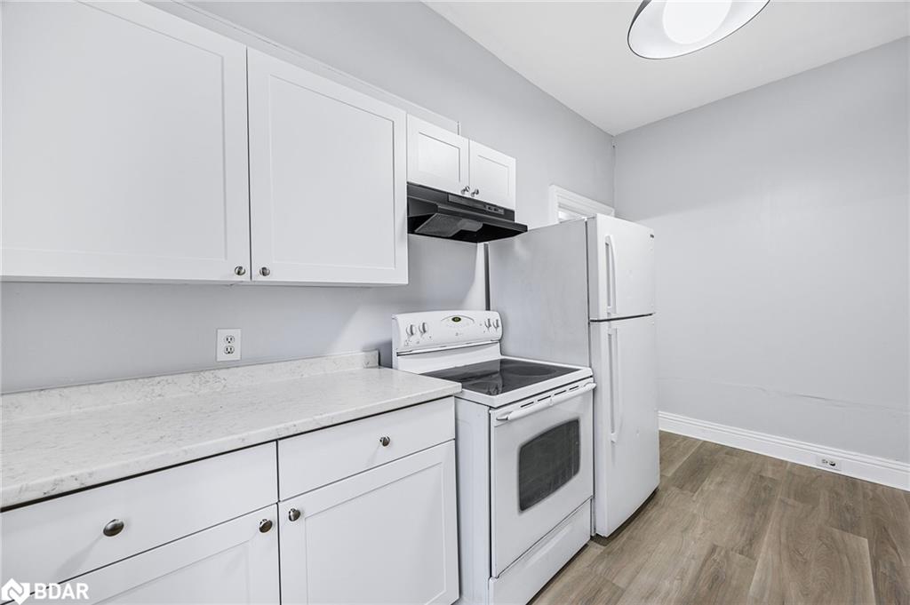 66 Matchedash Street S Property Photo 29