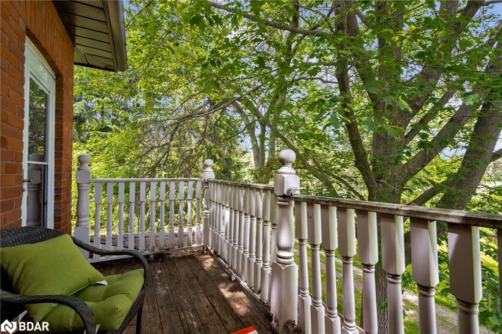 1407 Flos 8 Road W Property Photo 22
