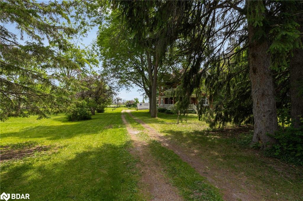 1407 Flos 8 Road W Property Photo 39
