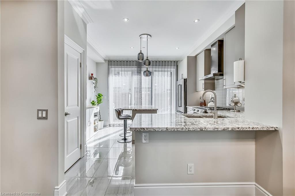41 Twenty Ninth Street Property Photo 10