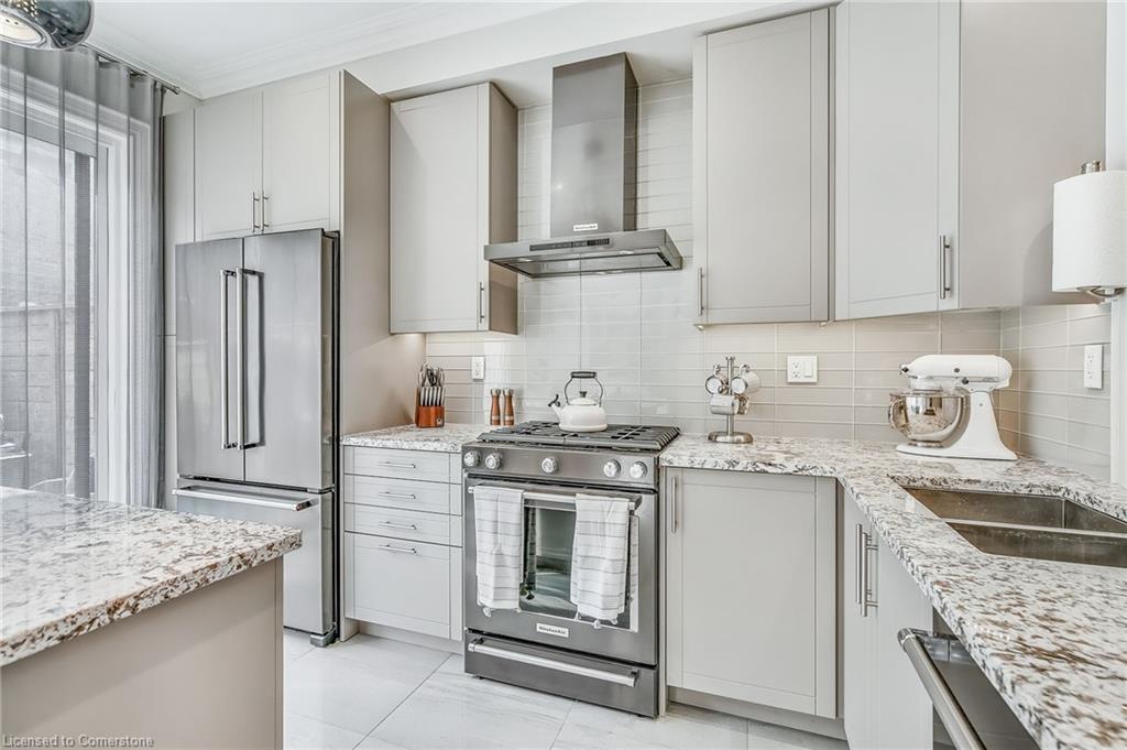 41 Twenty Ninth Street Property Photo 11
