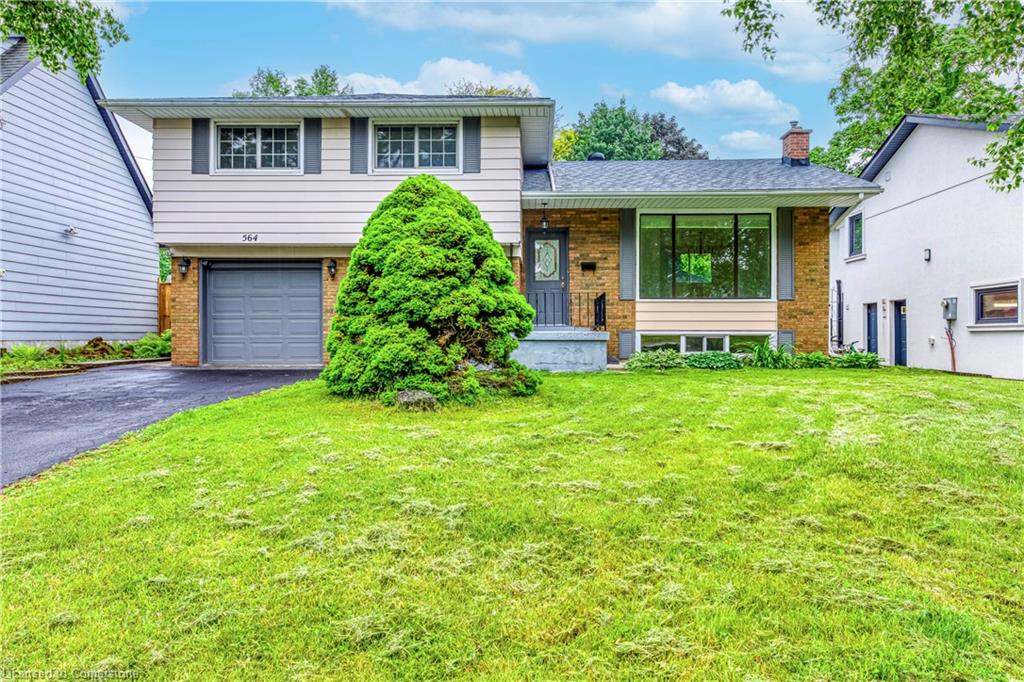 564 Dynes Road Property Photo 1