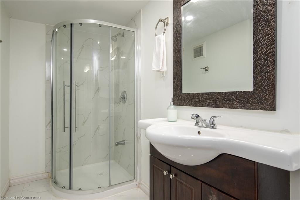 451 Pinetree Crescent Property Photo 47