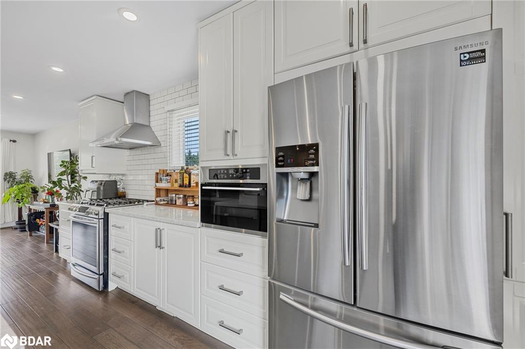 171 Steel Street Property Photo 16