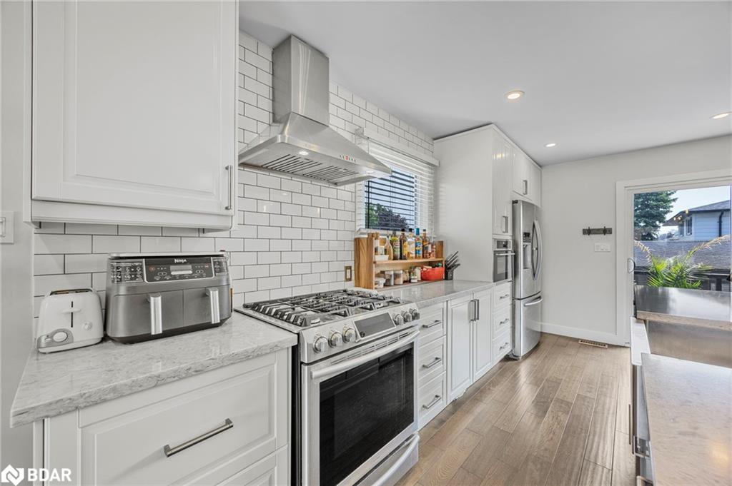 171 Steel Street Property Photo 19