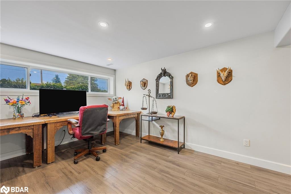 171 Steel Street Property Photo 29