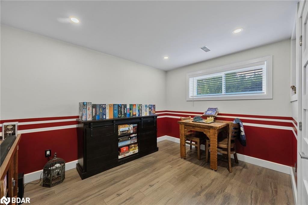 171 Steel Street Property Photo 33