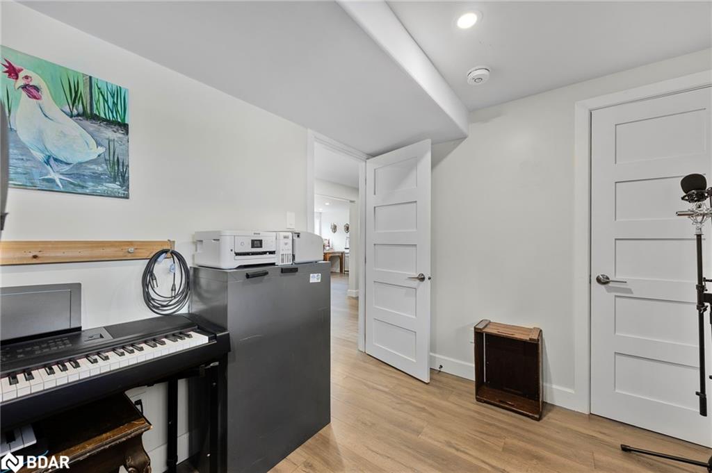 171 Steel Street Property Photo 36