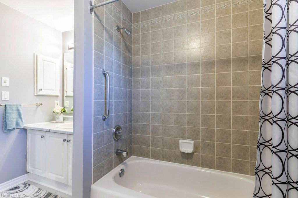 251 Glenariff Drive Property Photo 17