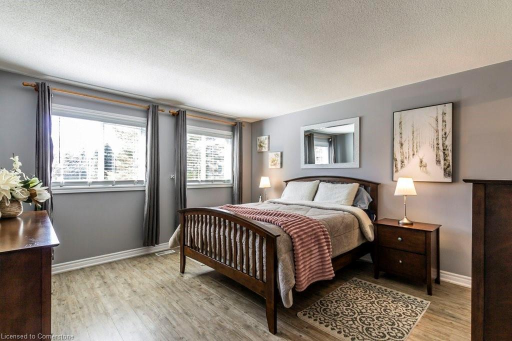 251 Glenariff Drive Property Photo 19