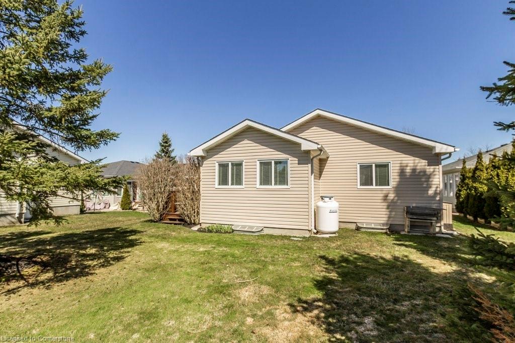 251 Glenariff Drive Property Photo 32