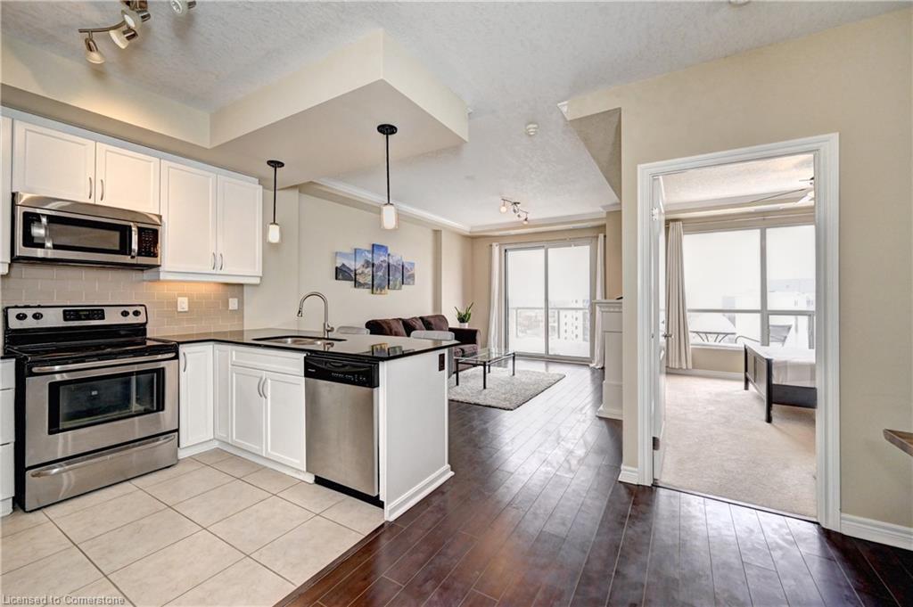 1104-539 Belmont Avenue W Property Photo 1