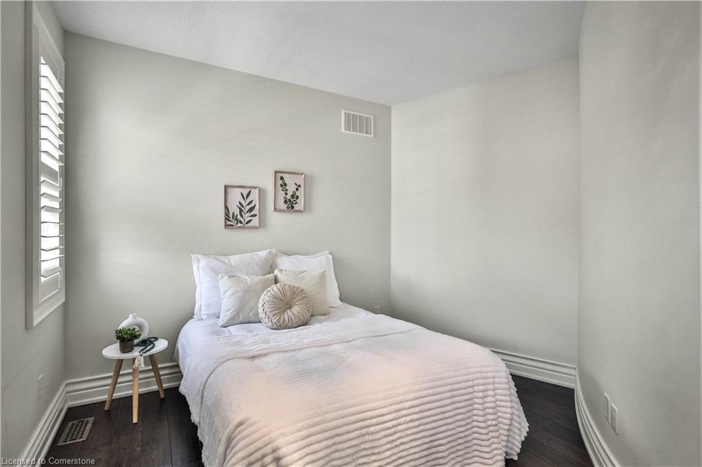 220 Moorland Crescent Property Photo 26