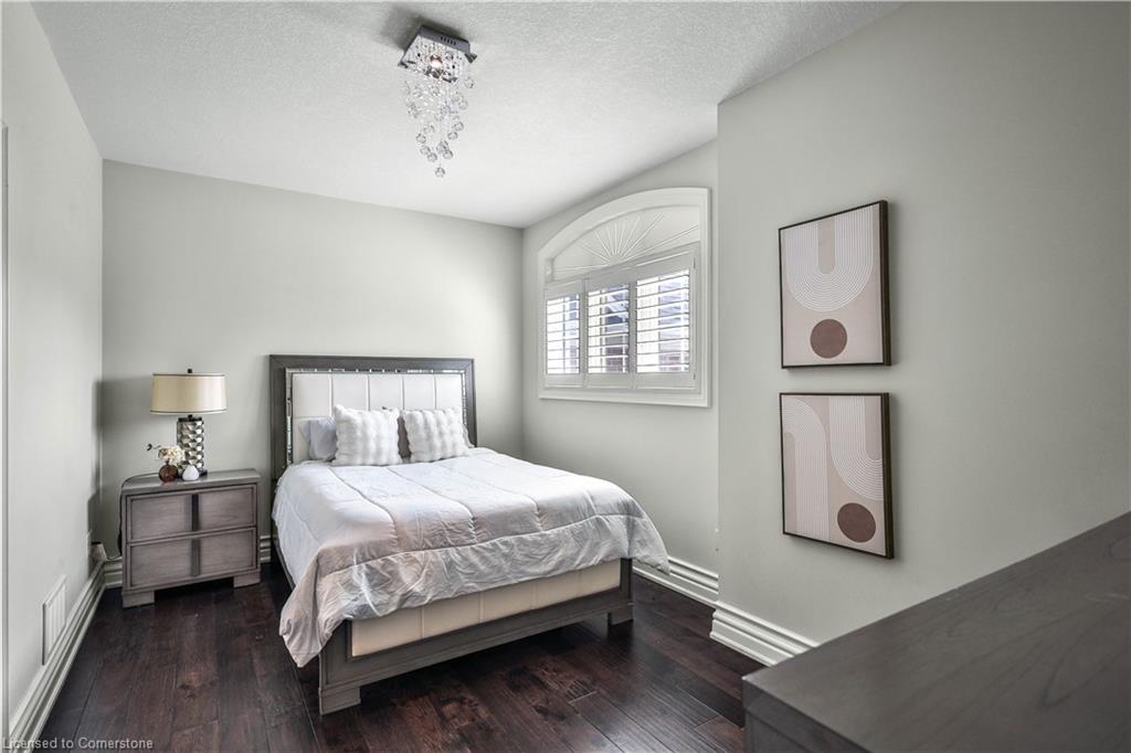 220 Moorland Crescent Property Photo 31