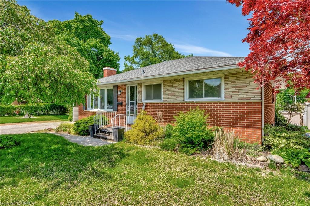 1017 Braeside Street Property Photo 1