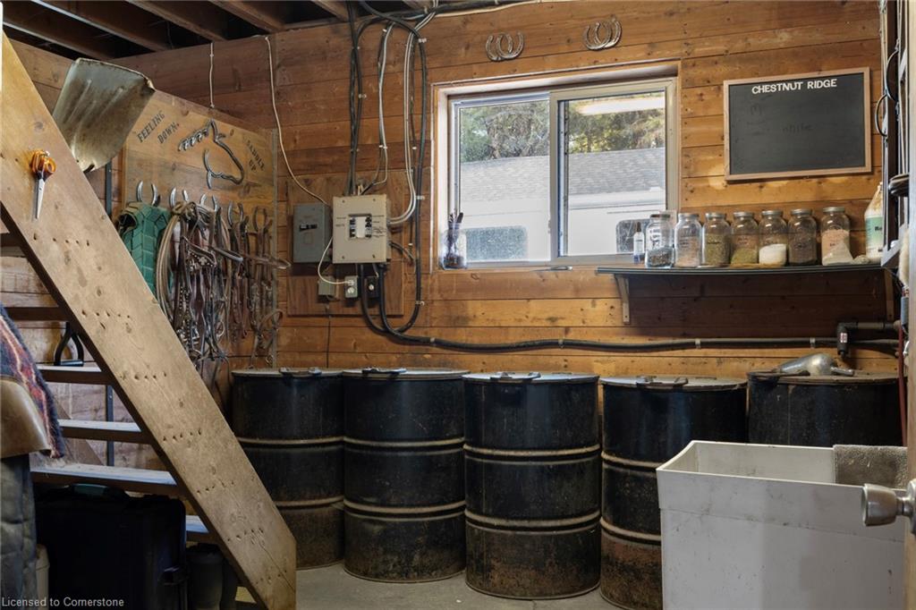5228 First Line Property Photo 45
