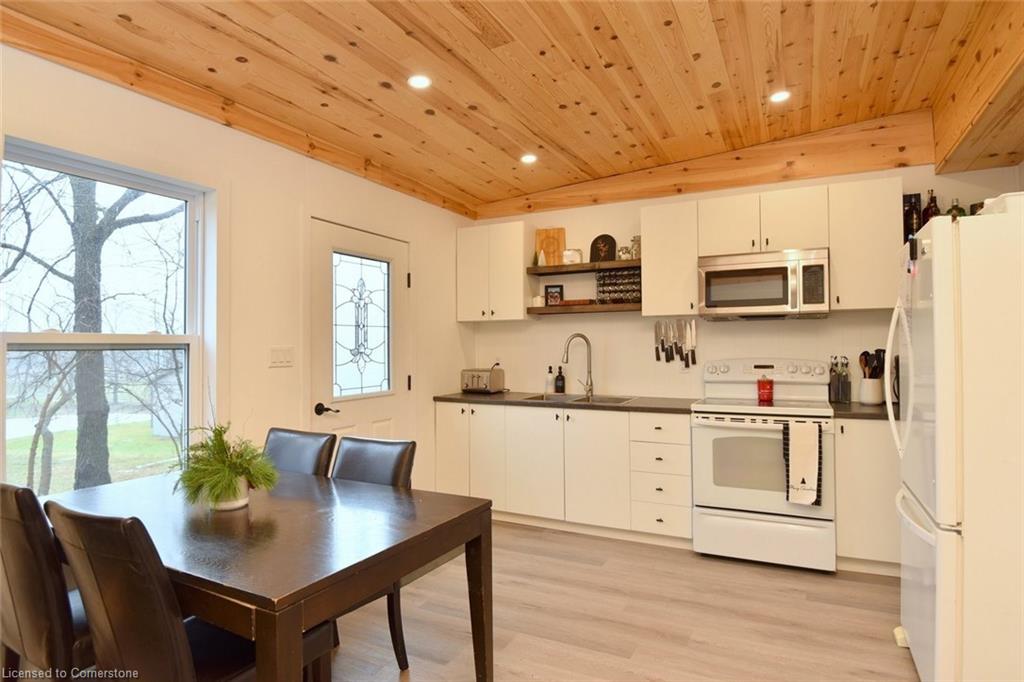 1344 Highway 8 Property Photo 25