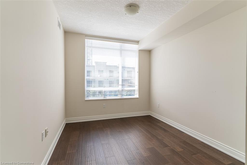 309-125 Wilson Street W Property Photo 11