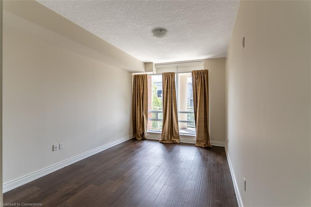 309-125 Wilson Street W Property Photo 13