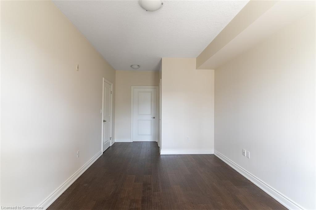 309-125 Wilson Street W Property Photo 14