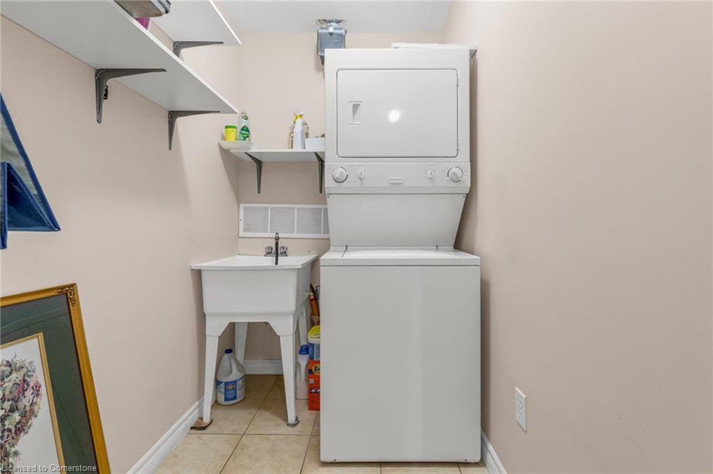 107-908 Mohawk Road E Property Photo 23