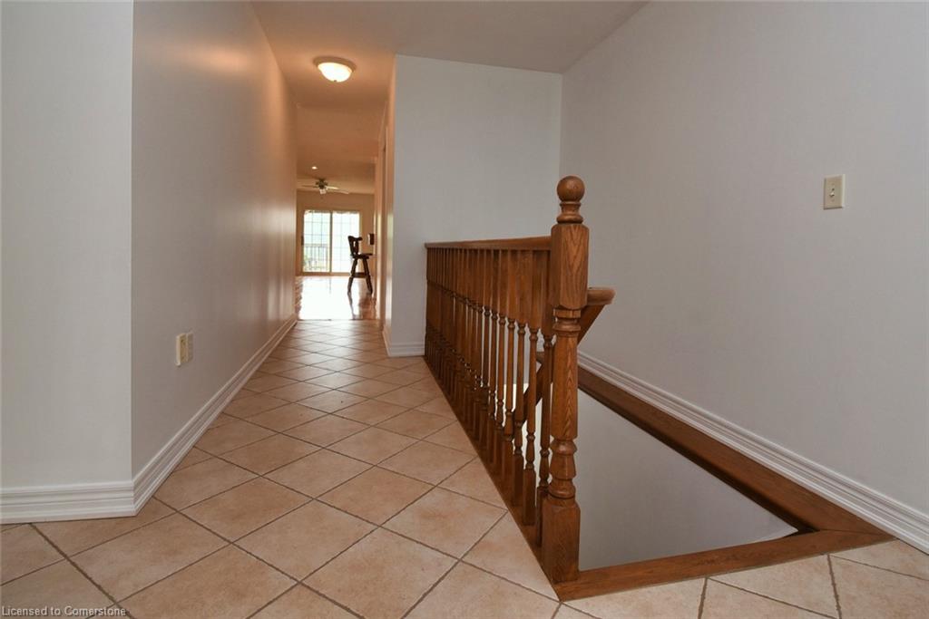117 Dunrobin Drive Property Photo 5